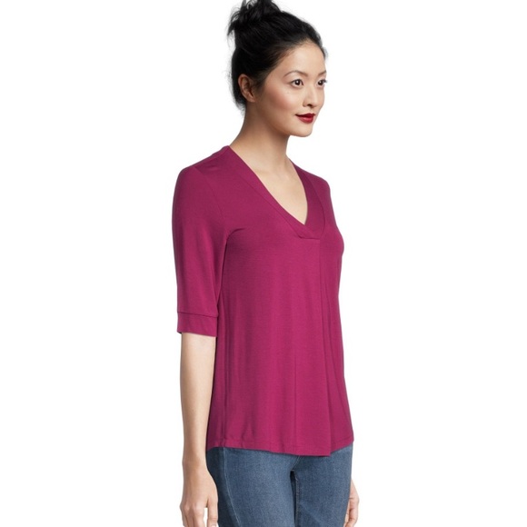 Denver Hayes Women's Pleat Detail Relaxed Fit V-Neck Top - Picture 14 of 15